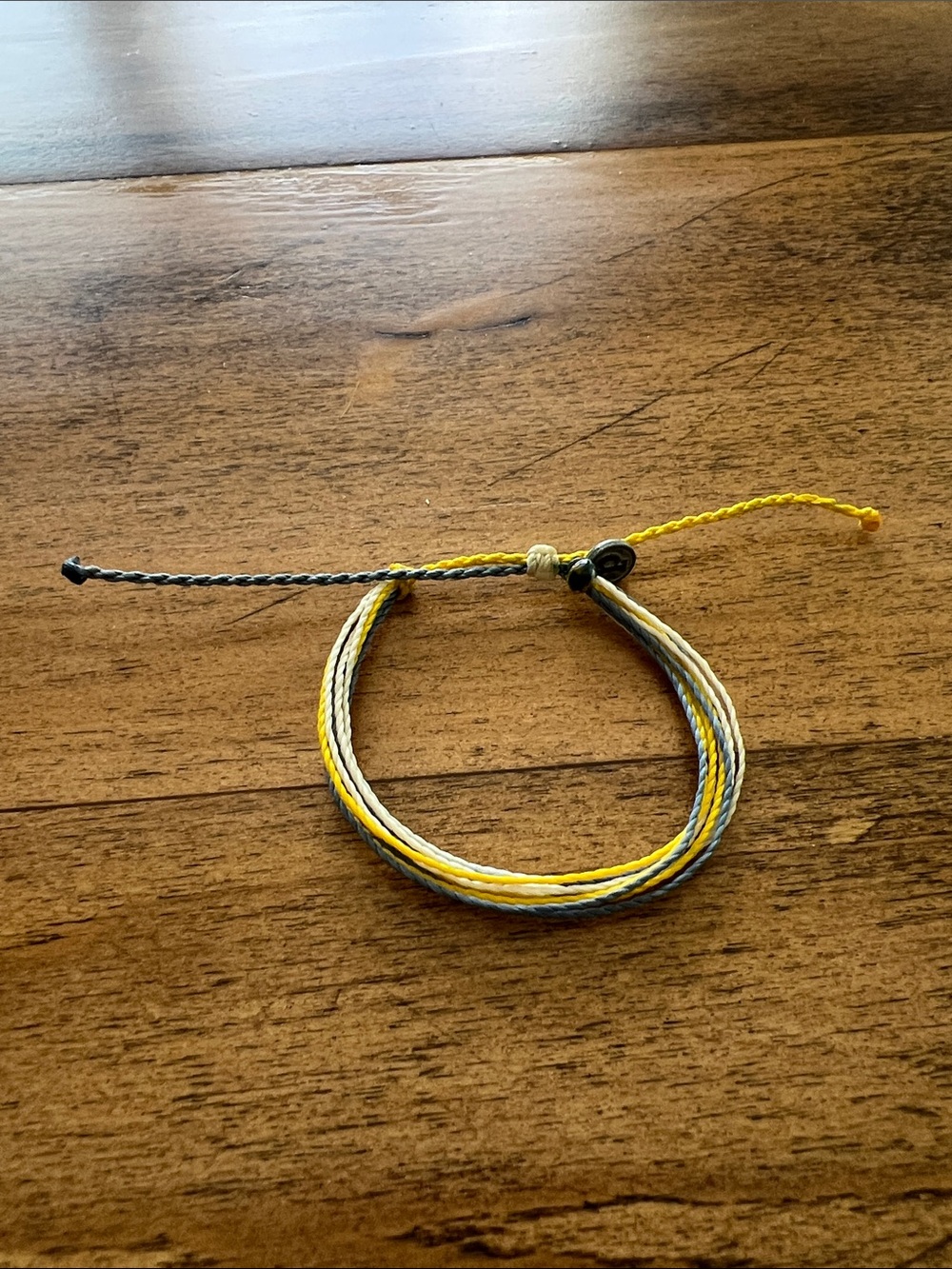 Lot of 4 Pura Vida Bracelets - Picture 2 of 5
